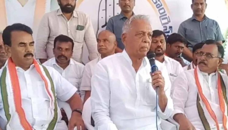 BRS MLC Kuchukulla Resigns: Announced To Join Congress