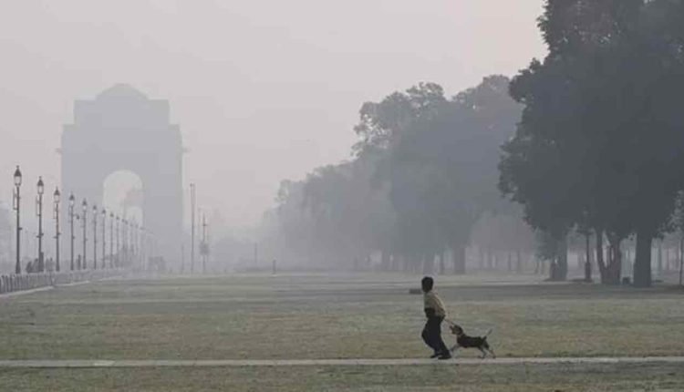 A suffocating blanket of toxic smog engulfs Delhi, as air pollution levels soar to hazardous levels