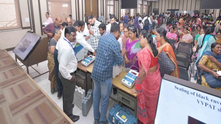 The Role of PO And APO is Active in the Efficient Management of Polling: Vijayalakshmi