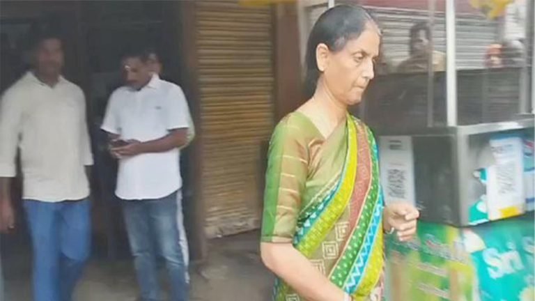 Hyderabad: Minister Sabitha Gunman Commits Suicide