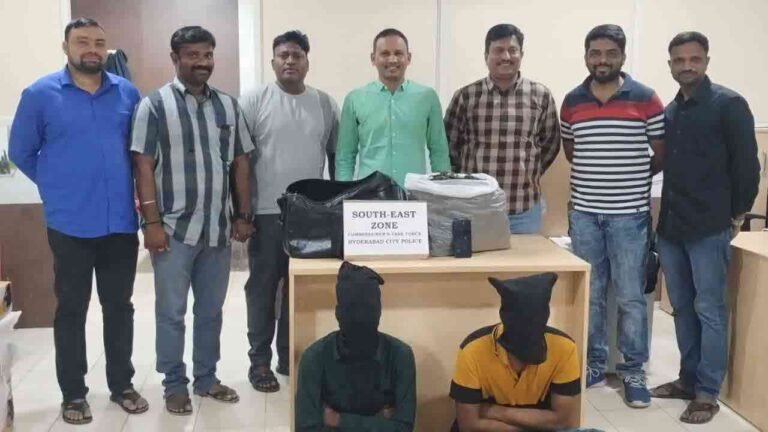 Two Drug Peddlers Held: Seized 2.6 Kgs Of Ganja