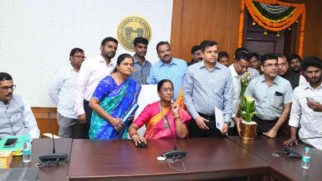 Konda Surekha Take Charge As Environment, Forests And Endowments Minister