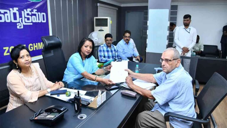 Now Hyderabad Mayor Listens To People: Assured Immediate Action