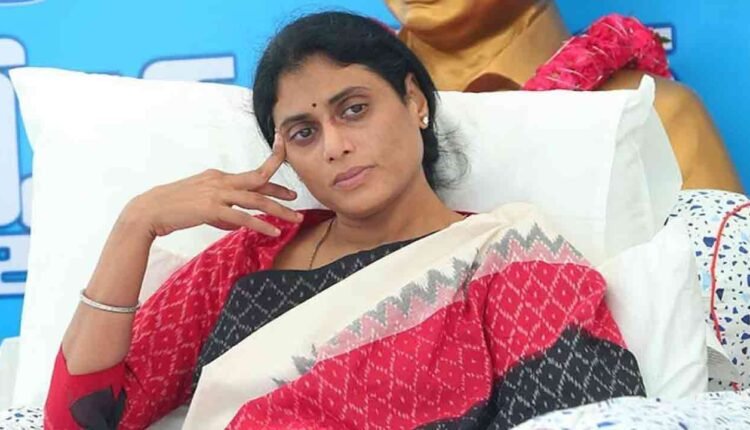 YS Sharmila Likely to Join Congress on Jan 4