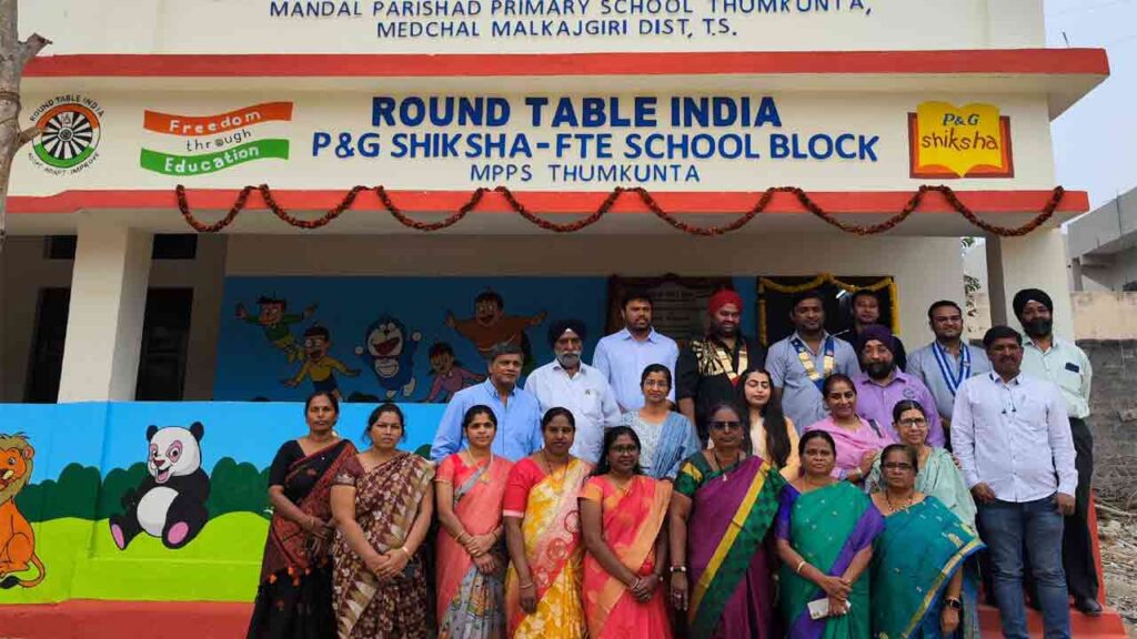 Secunderabad Twin Area Round Table 148 inaugurated a classroom school block