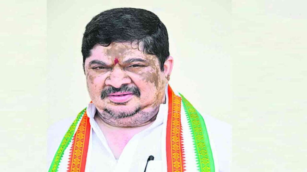 No One Has Courage To Touch Our Govt: Ponnam Prabhakar Counter To Bandi ...