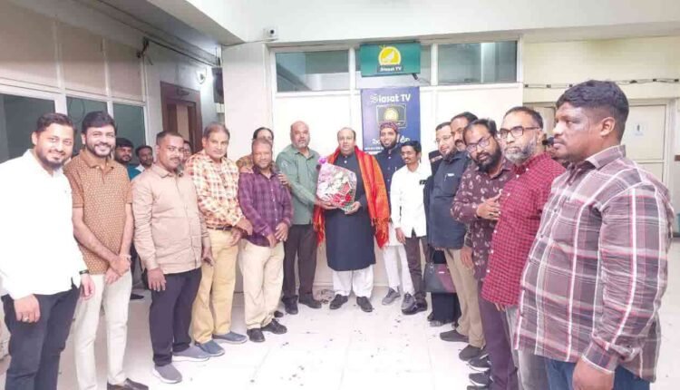 TUWJF Felicitate Amer Ali Khan And Mohd. Ali Shabbir