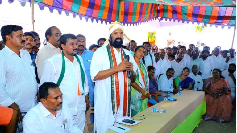 Congress Govt will restore the past glory of Panchayat Raj system in Telangana: Uttam