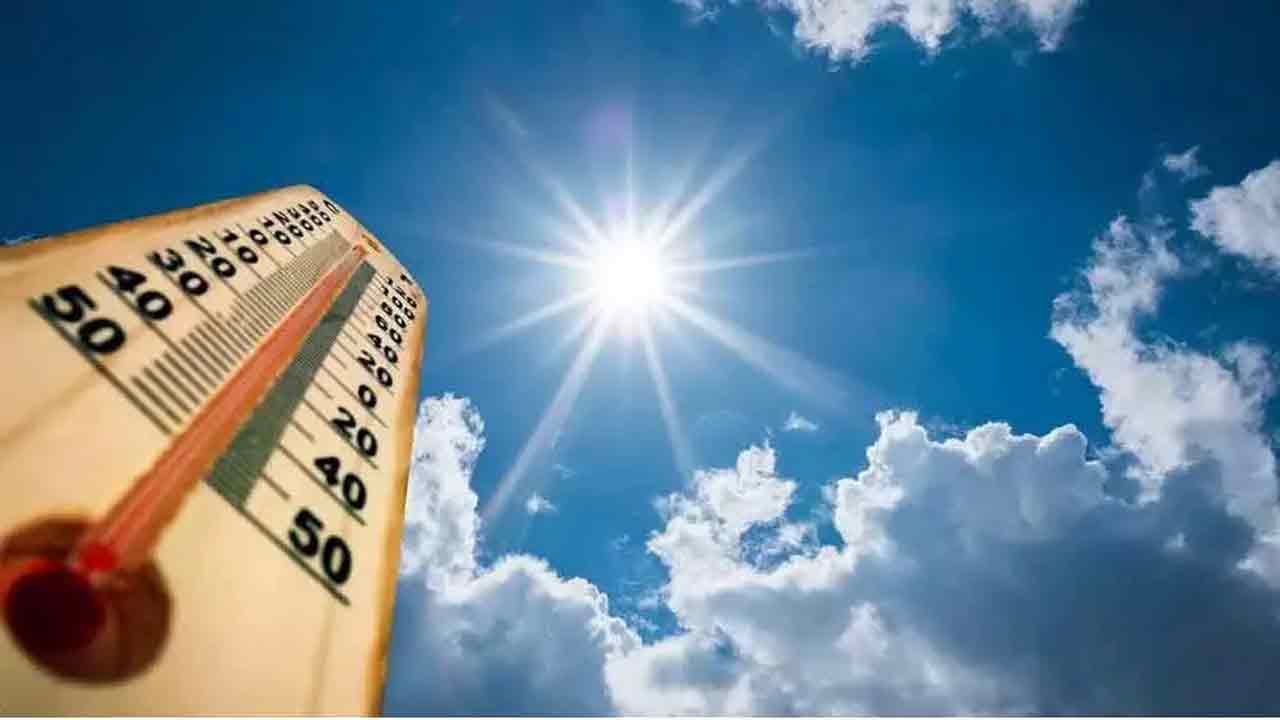 Severe Heat In Telangana For Next Four Days