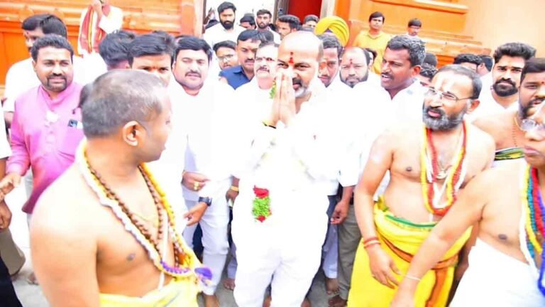 In View Of Lok Sabha Elections: Bandi Sanjay Start Prajahita Yatra 