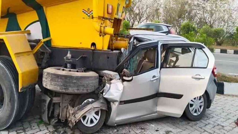 One Died, Four Injured In A Car Accident In Nalgonda 