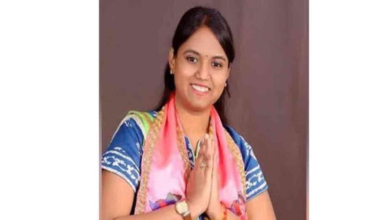 Funeral Of MLA Lasya Nanditha To Be Held With Full Police Honours