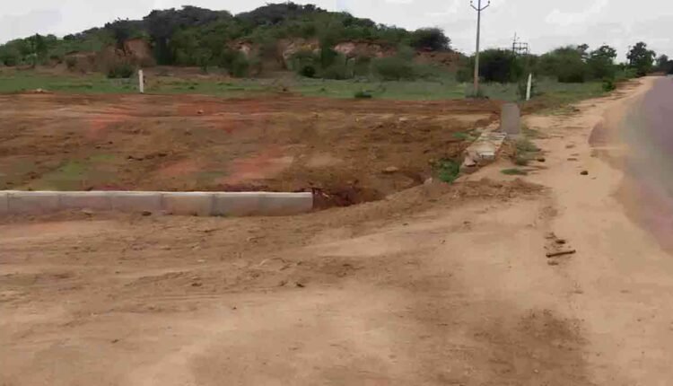 Massive Land Transaction In Huge Sizes Put Senior Officials In RR Under Scanner 