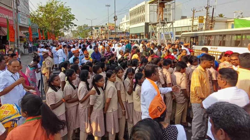 School Children At PM Modi Road Show: Action Taken: Inquiry Ordered 