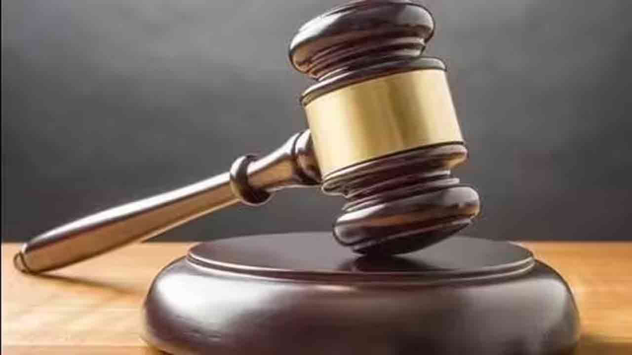 Two Years Rigorous Imprisonment To Asst. Labour Commissioner 