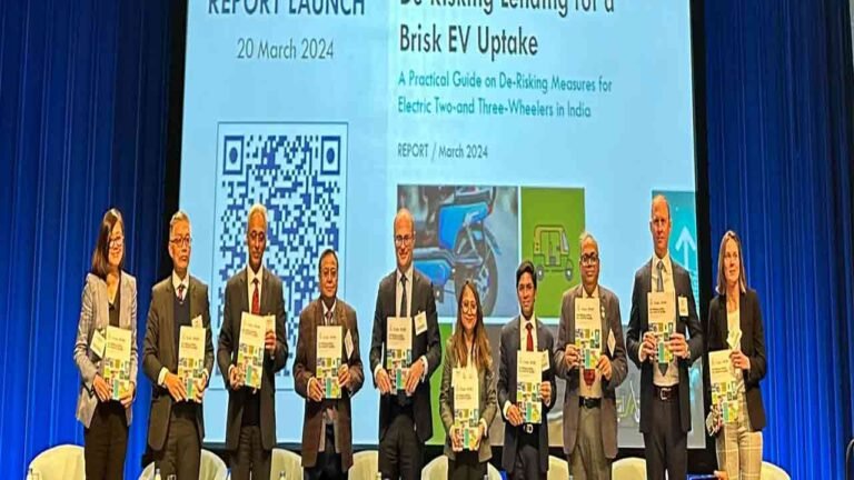 SIDBI’s Latest Report Unveils 6 De-Risking Measures to Accelerate India’s Electric Two and Three-Wheeler Adoption