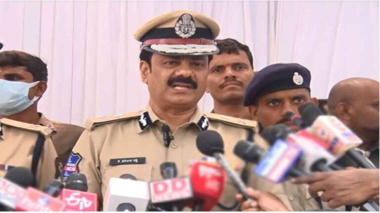Hyderabad CP Vows Transparent Probe into Phone Tapping Allegations