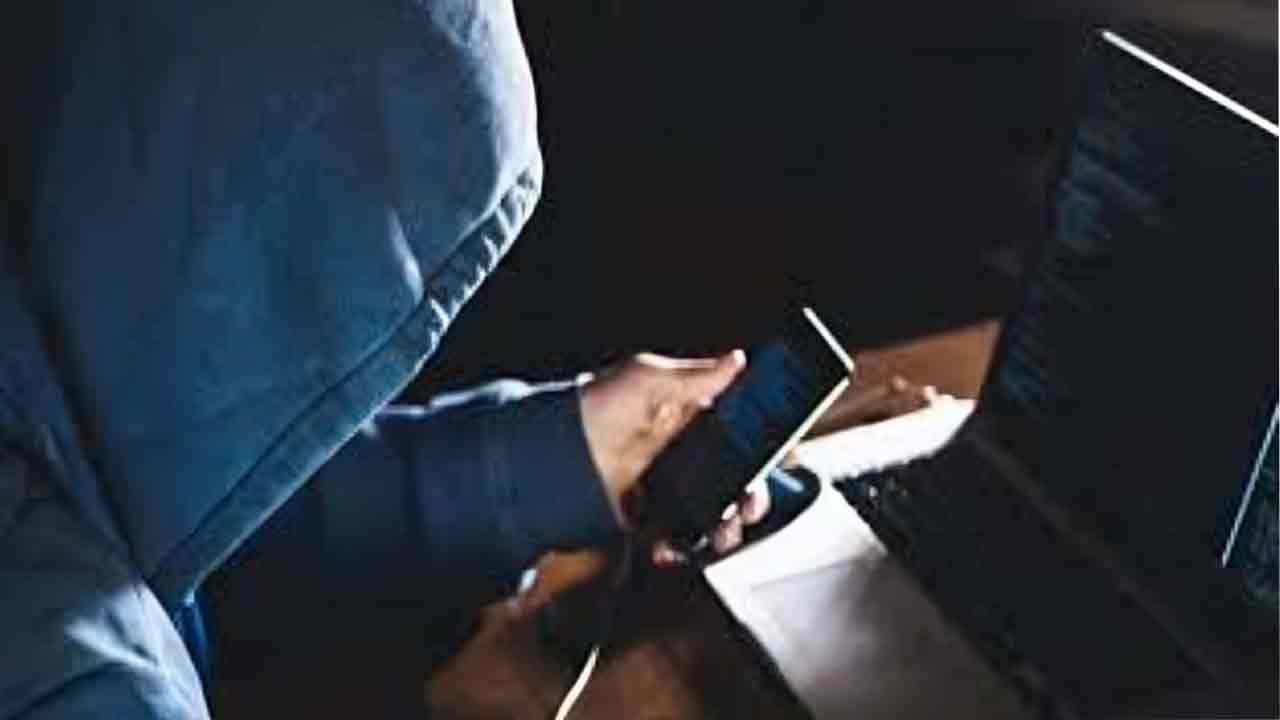 1,300 Phones Tapped In 4 Months During Assembly Elections