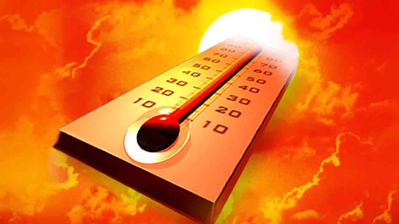 Hyderabad Records Scorching Temperatures: Six Areas Exceed 42°C by Mid-Morning
