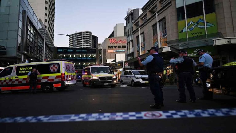 Six People Along With A Suspect Killed in Attack at Sydney Shopping Center