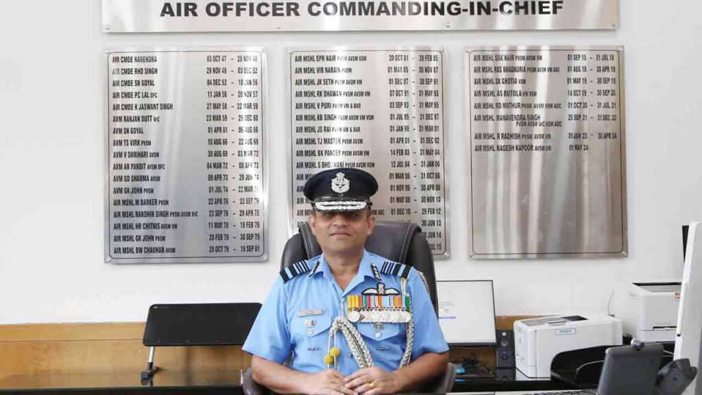 Air Marshal Nagesh Kapoor Takes Over As AOC-In-C Training Command