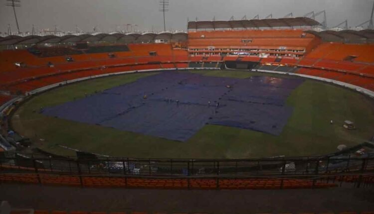 Hyderabad Braces For Rain On Thursday As IPL Match Hangs In Balance