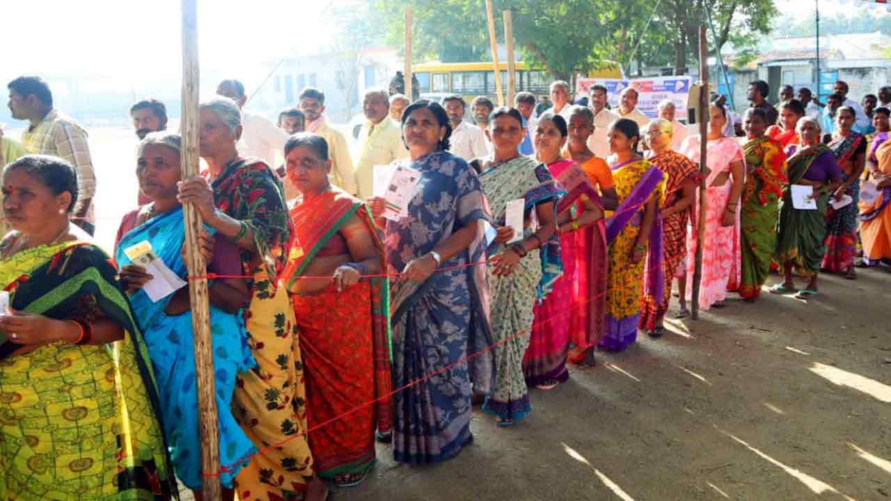Polling Recorded 52.34 Percent In Telangana By 3 Pm