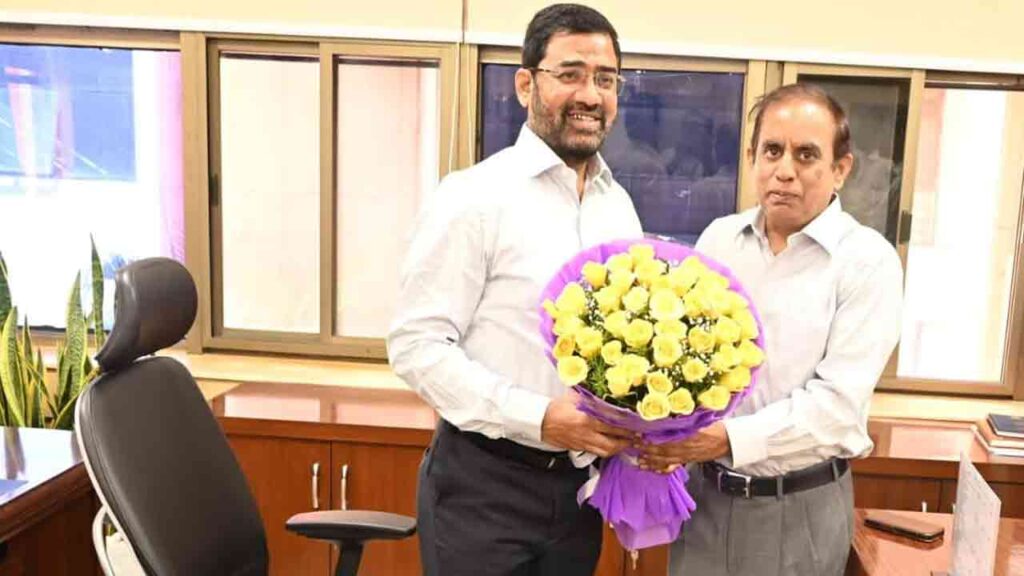 Hyderabad: Ashok Reddy Takes Charge As HMWS&SB MD