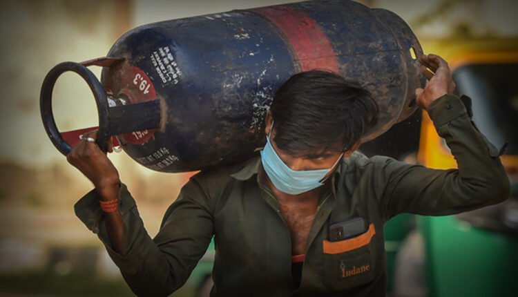 Commercial LPG Cylinder Price Hiked by ₹111 from January 1