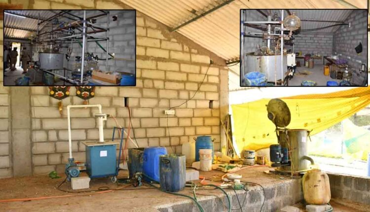 Nabbed Two Drug Manufacturers: Seized Lab And Drugs Worth Rs. 1 Crore