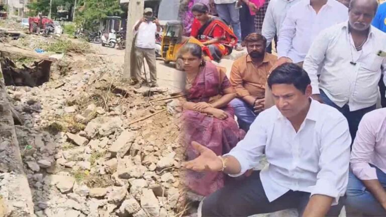 Malkajgiri MLA Protest At Gautam Nagar Alleging Negligence Of GHMC