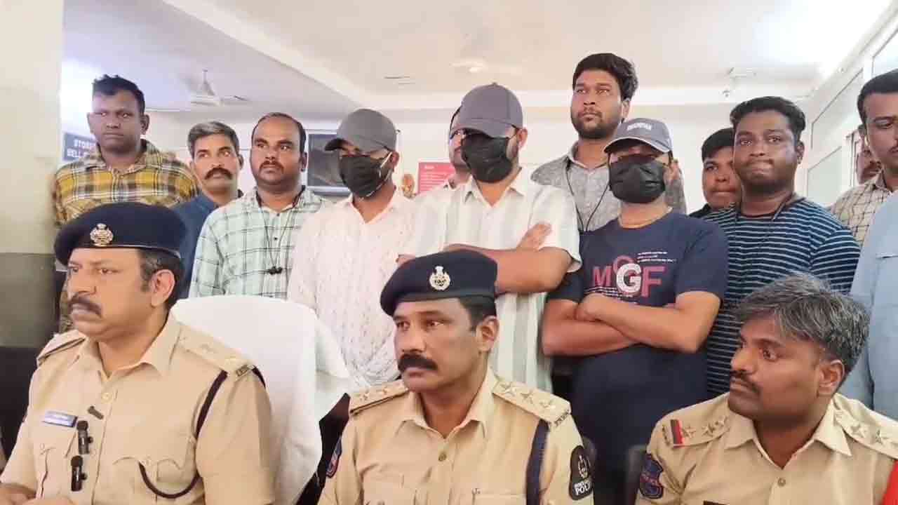 Three Nabbed For Chain Snatching In Hyderabad