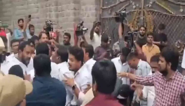 Police Registered Cases Against BRS Leaders Who Went Pocharam House 