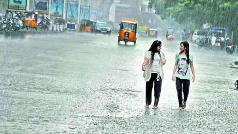 Heavy Rains In Both Telugu States For More 3 Days