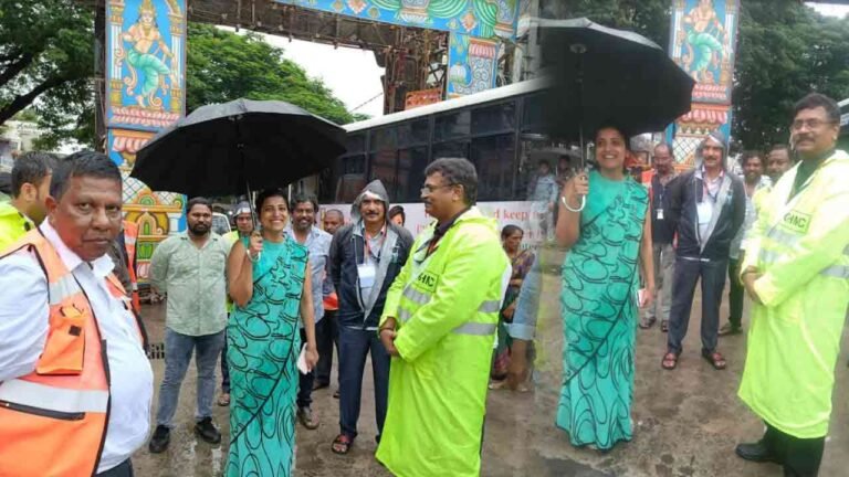Commissioner Amrapali Who Inspected The Bonala Festival Arrangements