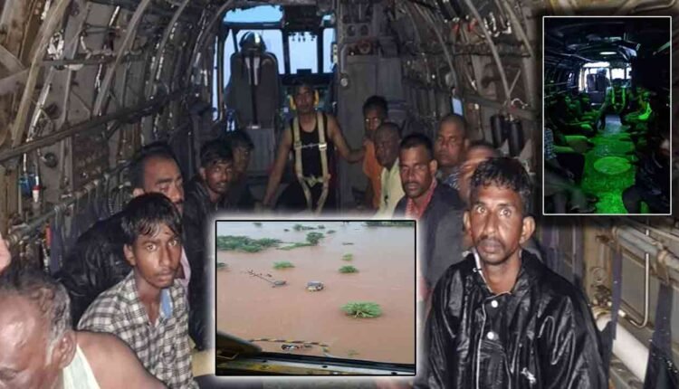 Eastern Naval Command Rescues 28 From Floods In Andhra Pradesh 