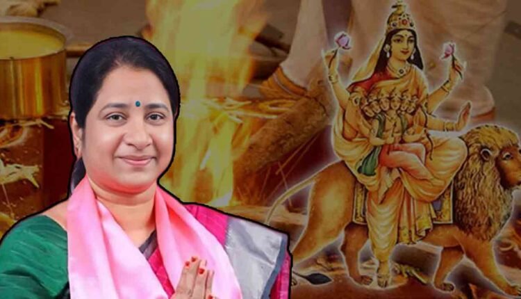 GHMC Deputy Mayor Attended Satarudra Sahita Shatachandi Yaga 