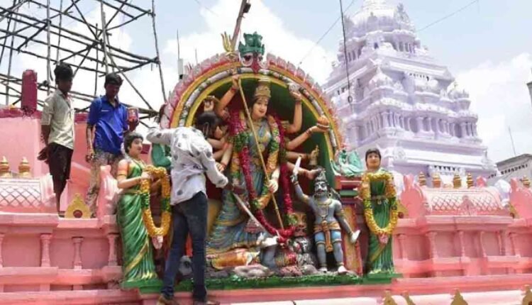 Lal Darwaza Mahankali Temple Gears Up For Bonalu Festivities