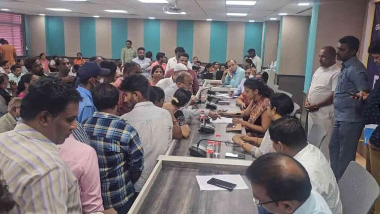118 Prajavani Applications: Amrapali Kata Directs GHMC to Resolve Issues