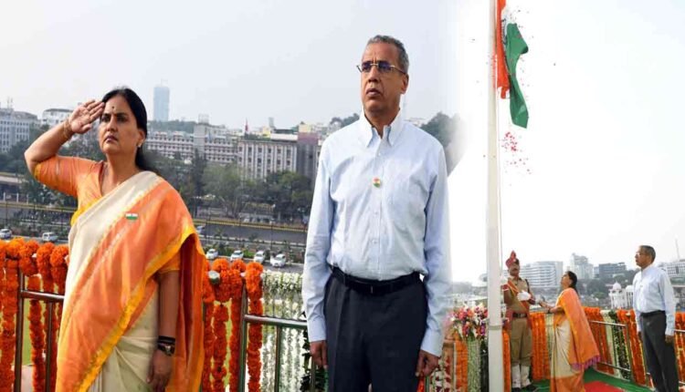 Chief Secretary Hoisted The National Flag At Secretariat