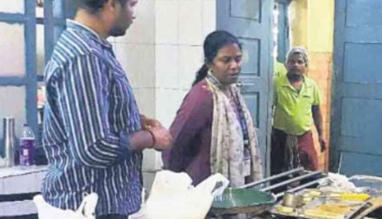 Rotten Food To Patients In Gandhi, NIMS Hospitals