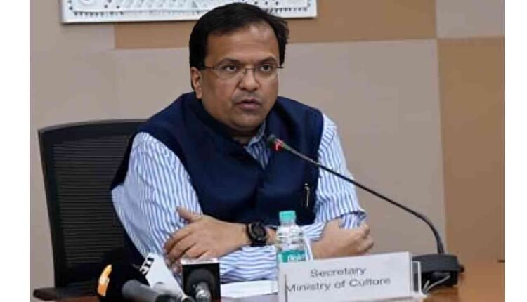 PM Modi's 'Har Ghar Tiranga' Initiative Gave Rise To A New Women-Led Industry