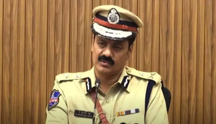 Hyderabad CP Suspends Three Constables For Taking Bribes
