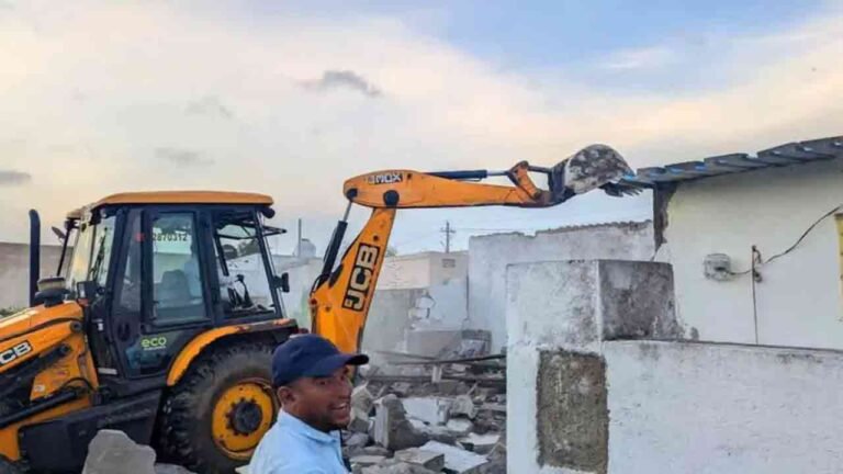 Crack Down on Illegal Buildings in Mahbubnagar