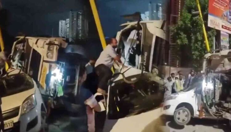 Hyderabad: Serious Road Accident In Narsingi 