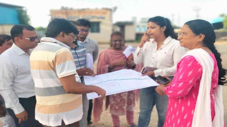 GHMC Commissioner Reviews LB Nagar H-CITI Projects and Flyovers