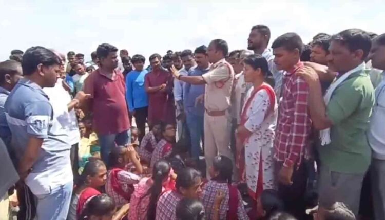 Minor Girl Raped In Asifabad: Students, Locals Stage Dharna