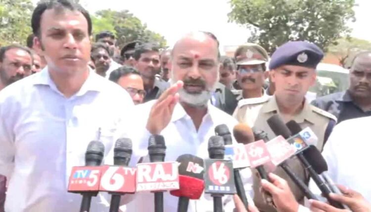 What Officials Doing When School Children Eats Rice With Stones?: Bandi Sanjay