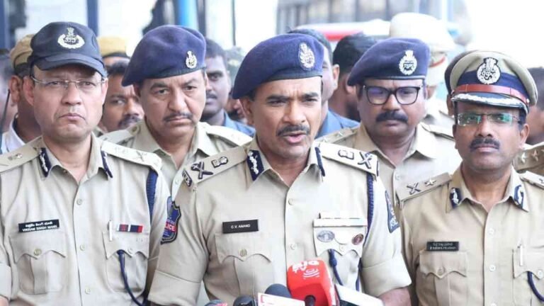 Hyderabad CP CV Anand Reports Peaceful Ganesh Idol Immersion