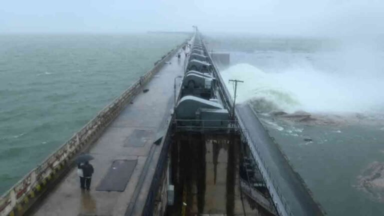 Sri Ram Sagar Project Gates Lifted Up 